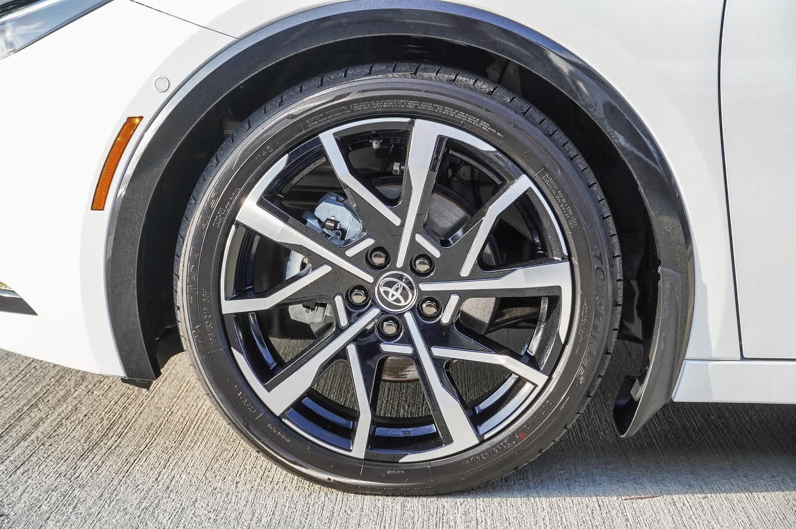 2024 Toyota Prius Prime Premium 10