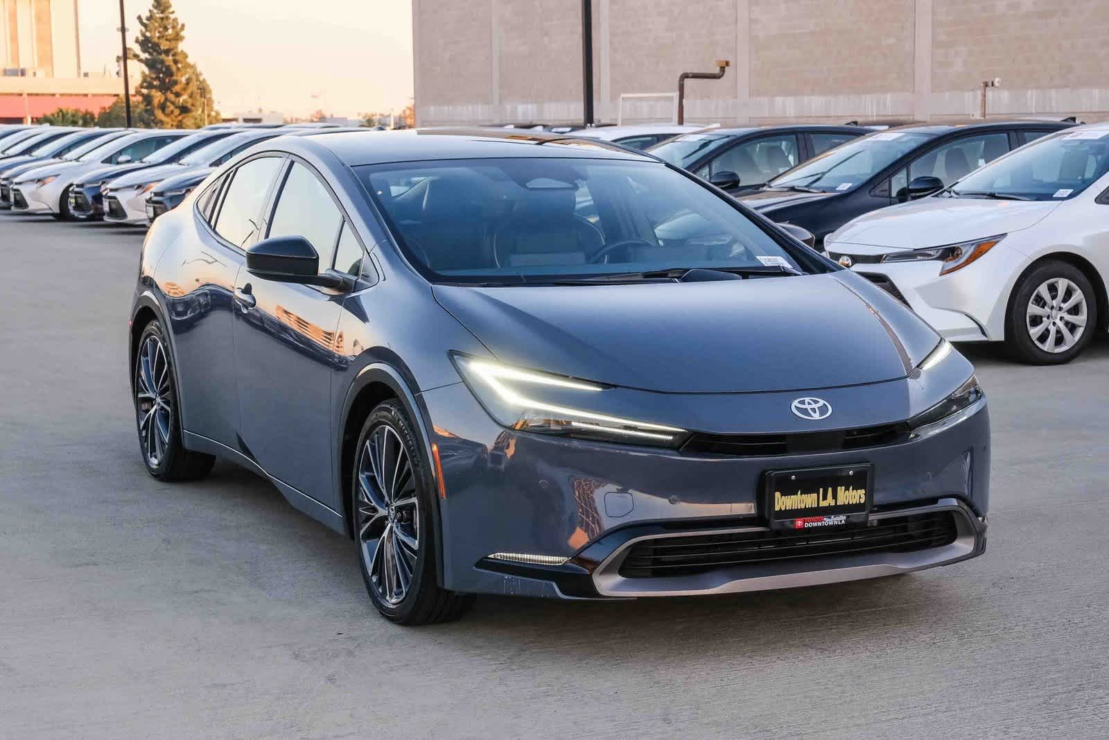 Thumbnail: 2024 Toyota Prius - 3