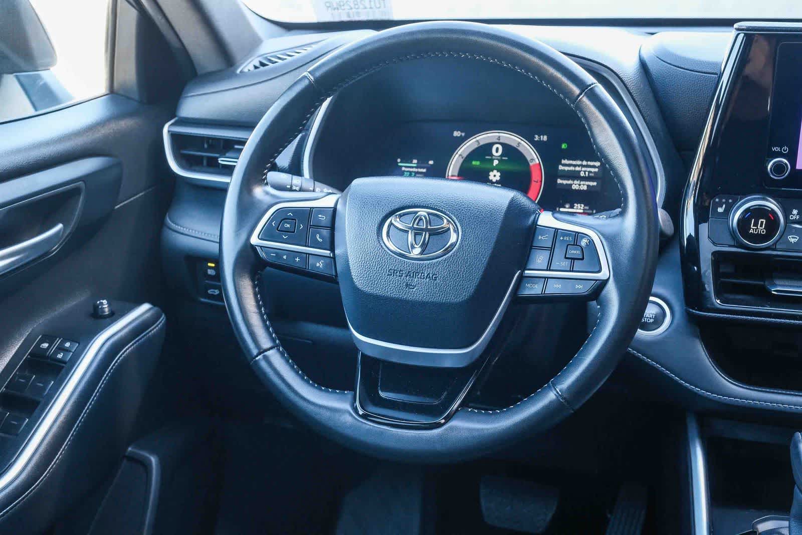 Thumbnail: 2025 Toyota Highlander - 15