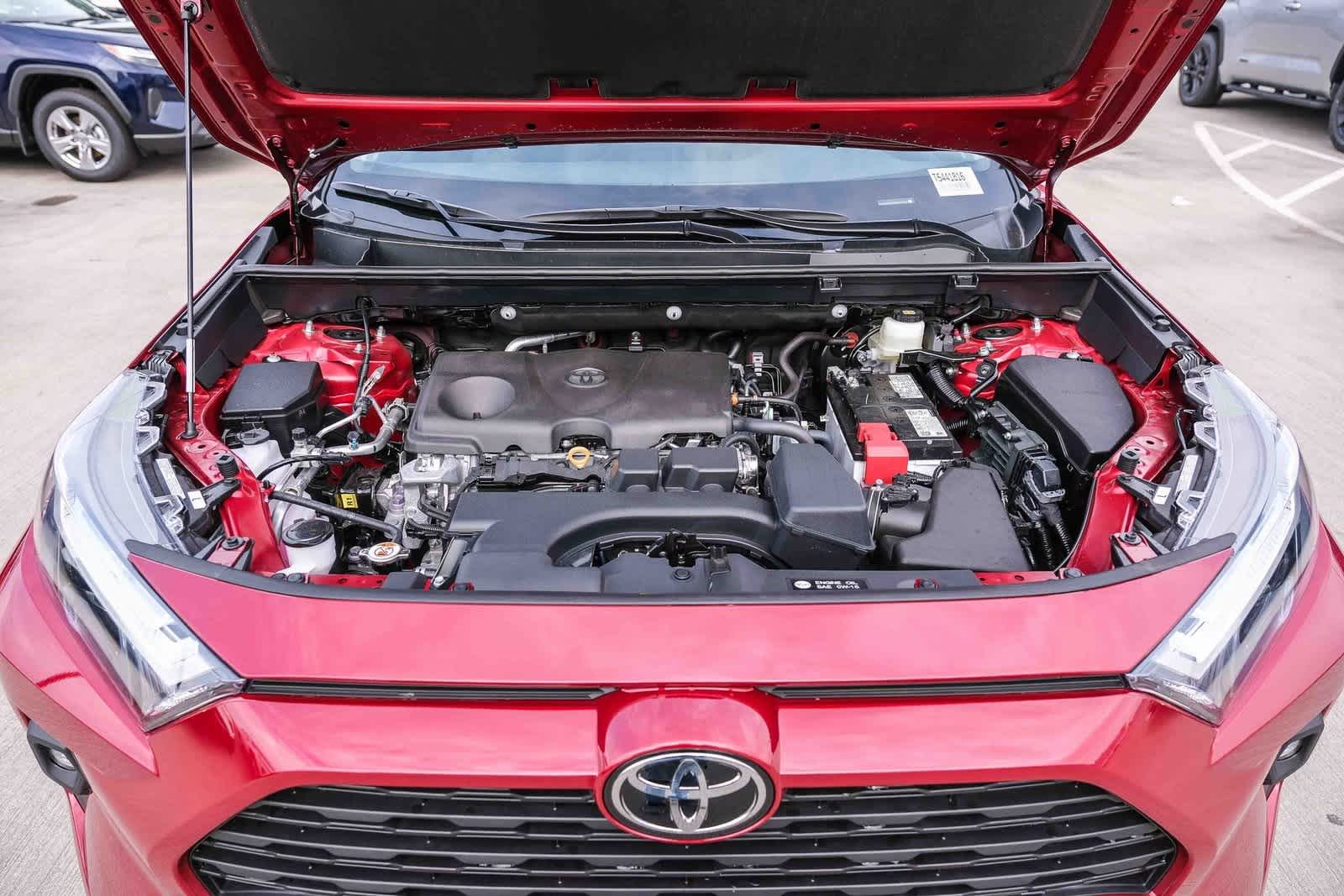 Thumbnail: 2025 Toyota RAV4 - 29