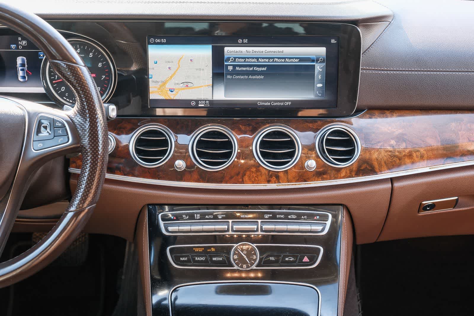 Thumbnail: 2018 Mercedes-Benz E-Class - 14