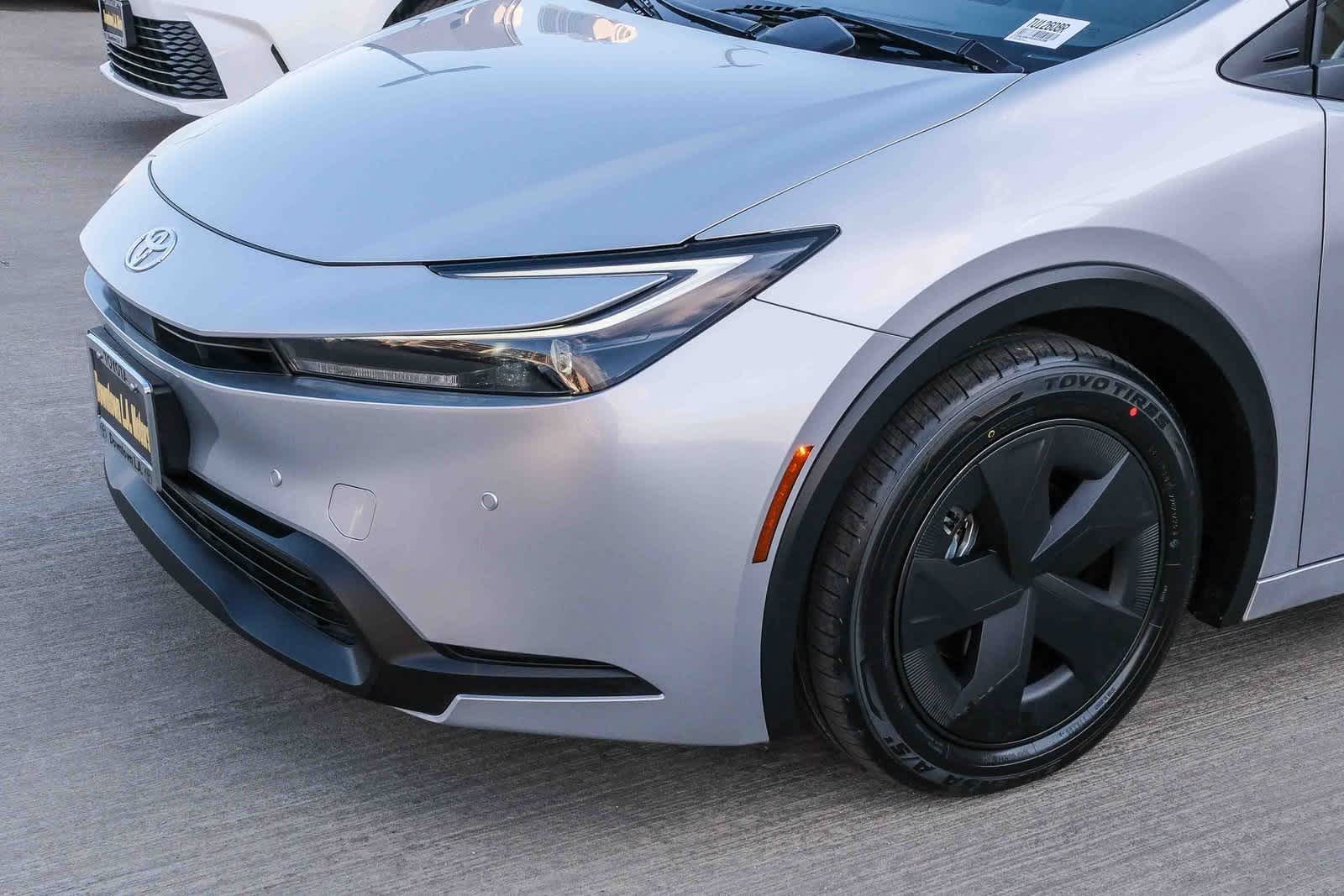 Thumbnail: 2024 Toyota Prius - 12