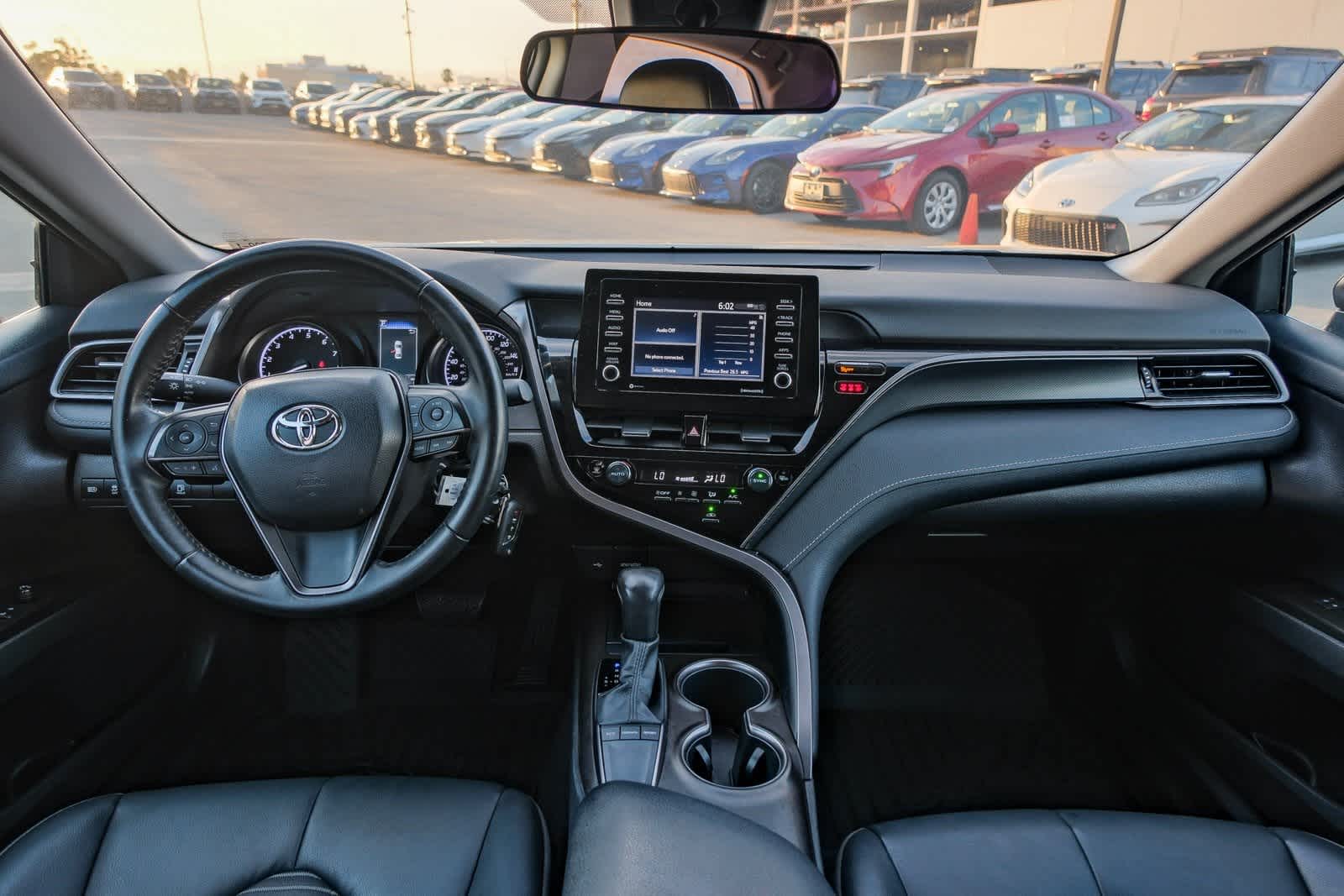 Thumbnail: 2022 Toyota Camry - 13
