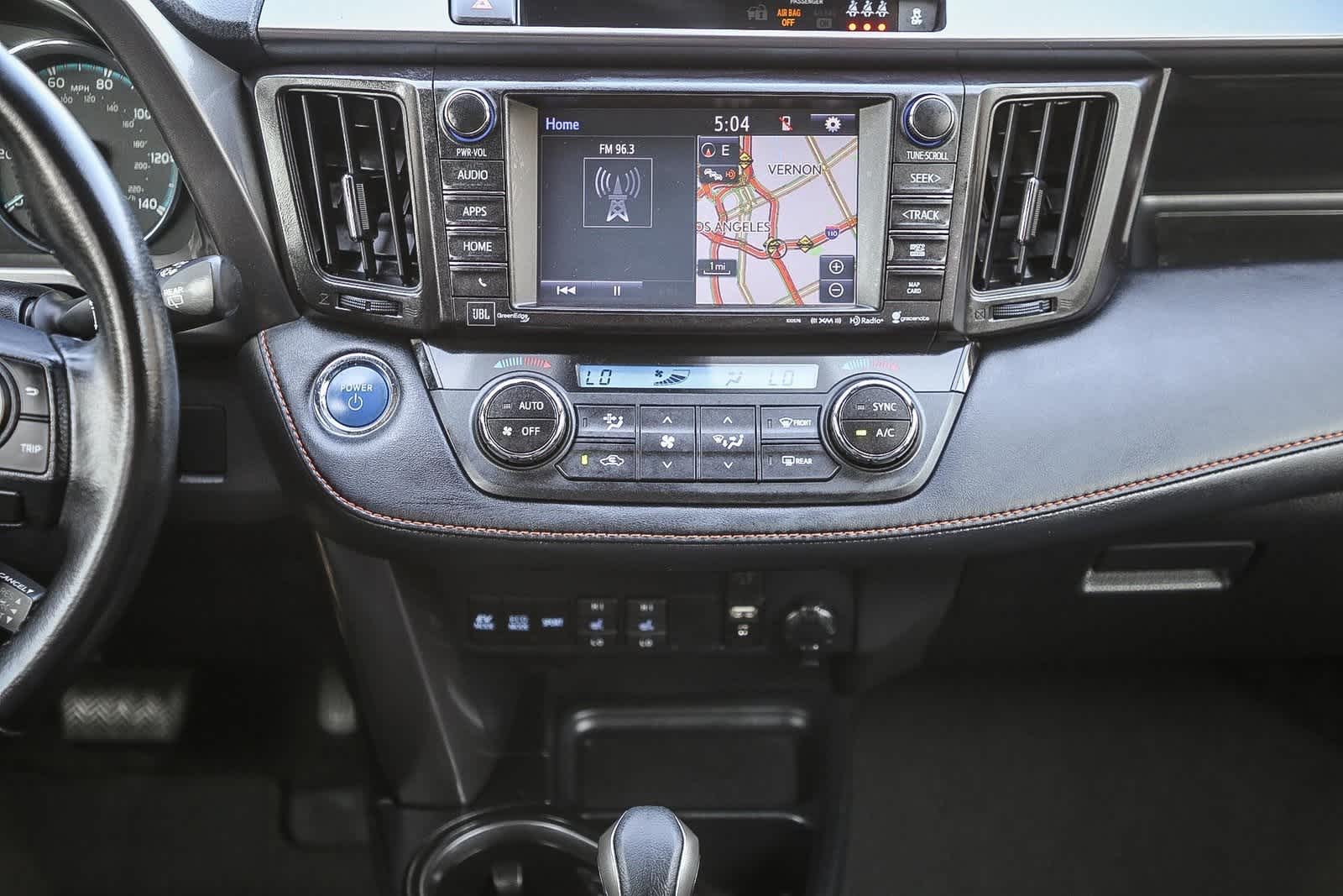 Thumbnail: 2018 Toyota RAV4 - 14