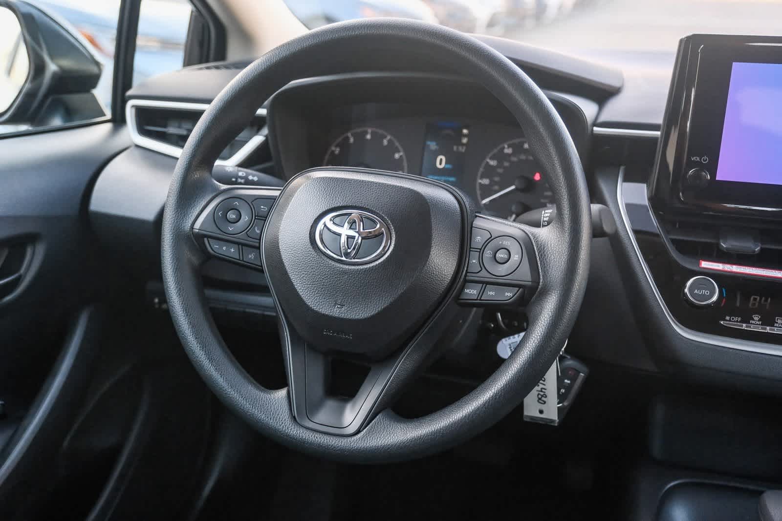 Thumbnail: 2025 Toyota Corolla - 17