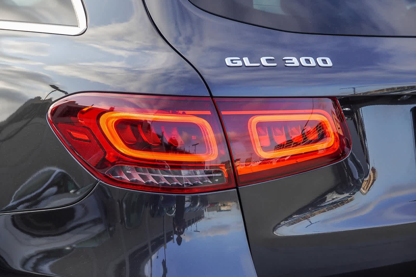 Thumbnail: 2021 Mercedes-Benz GLC - 7