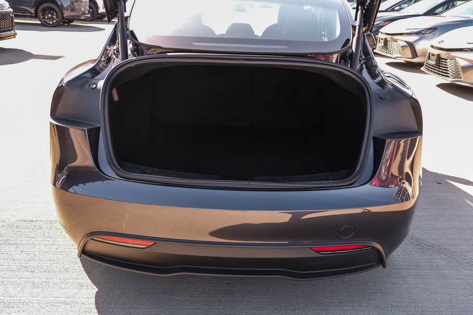 Thumbnail: 2025 Tesla Model 3 - 22