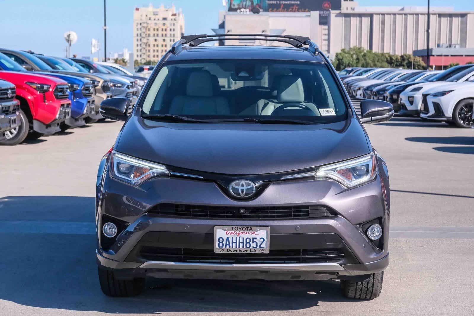 Thumbnail: 2017 Toyota RAV4 - 2