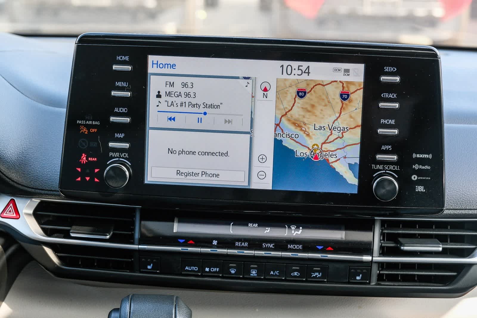 Thumbnail: 2024 Toyota Sienna - 14