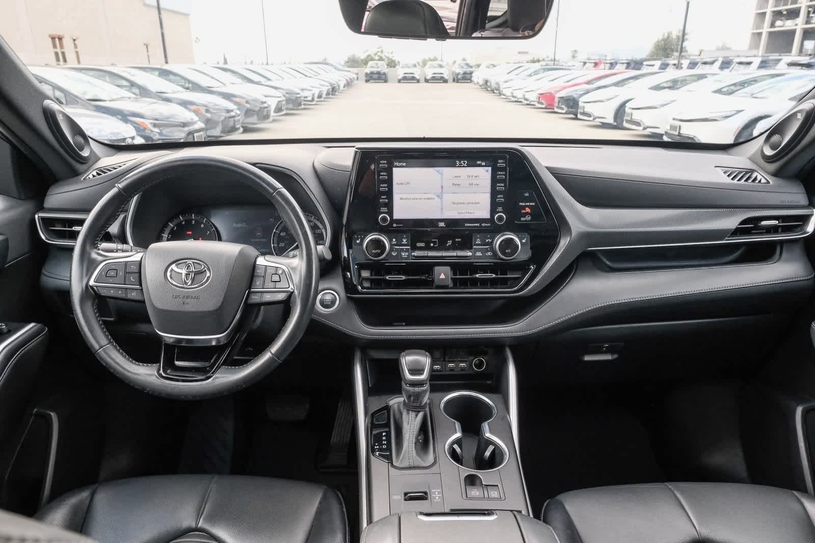 Thumbnail: 2021 Toyota Highlander - 12