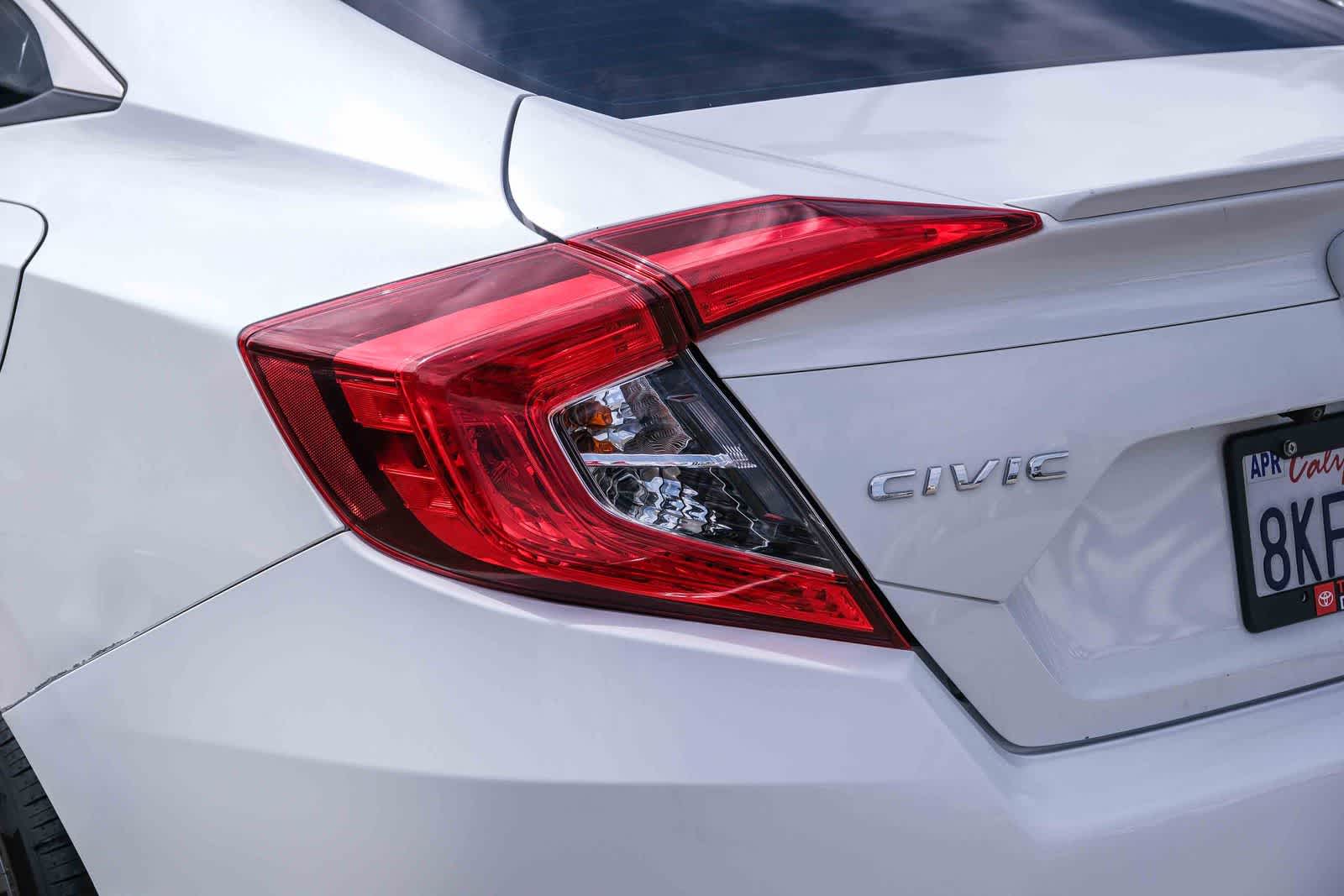Thumbnail: 2019 Honda Civic - 6