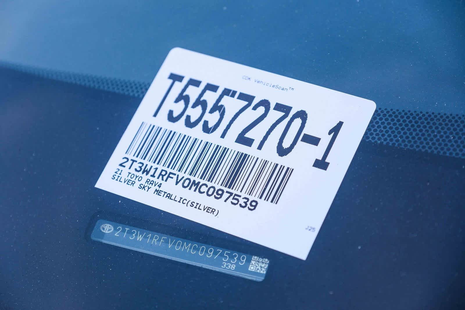 Thumbnail: 2021 Toyota RAV4 - 29