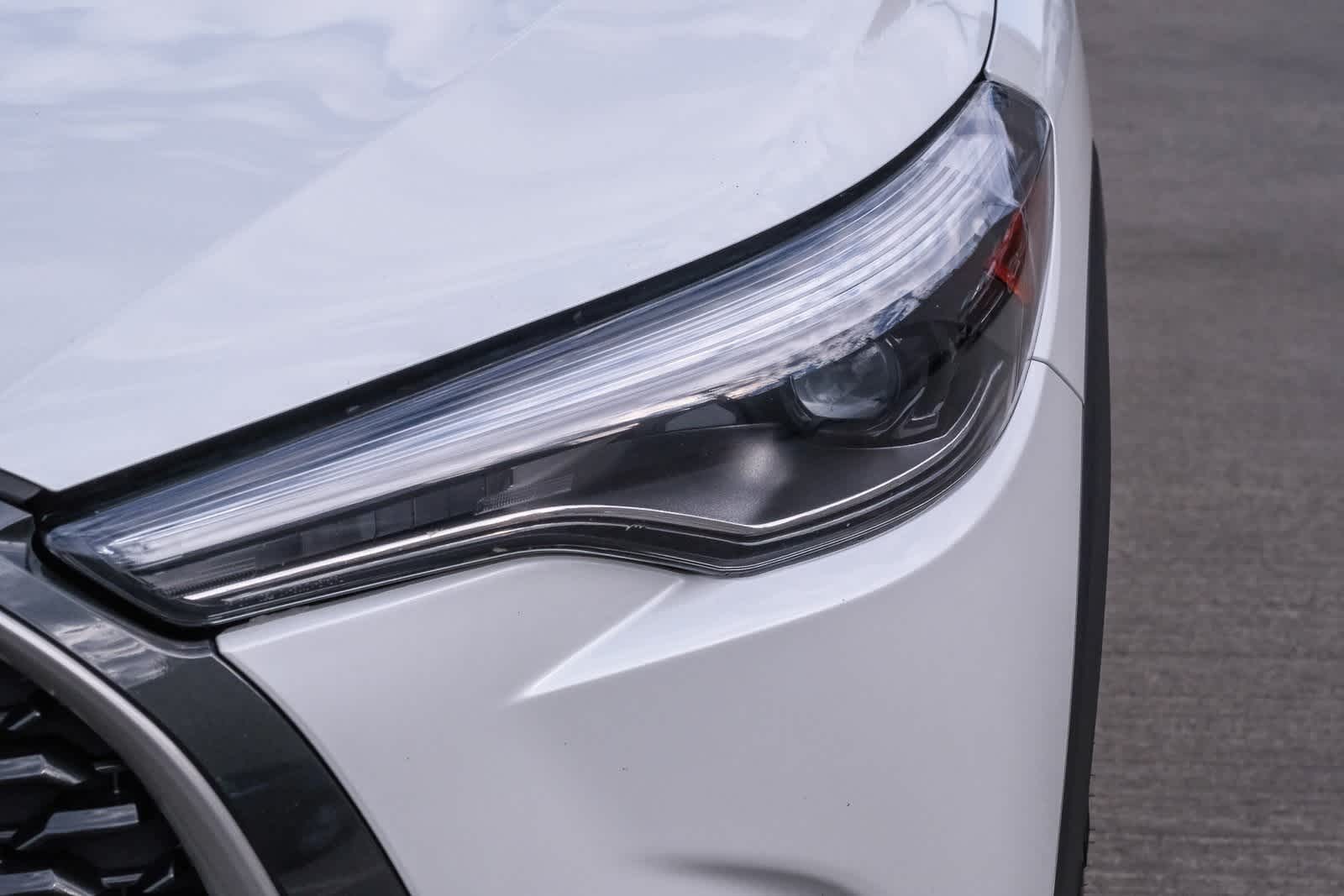 Thumbnail: 2022 Toyota Corolla Cross - 11