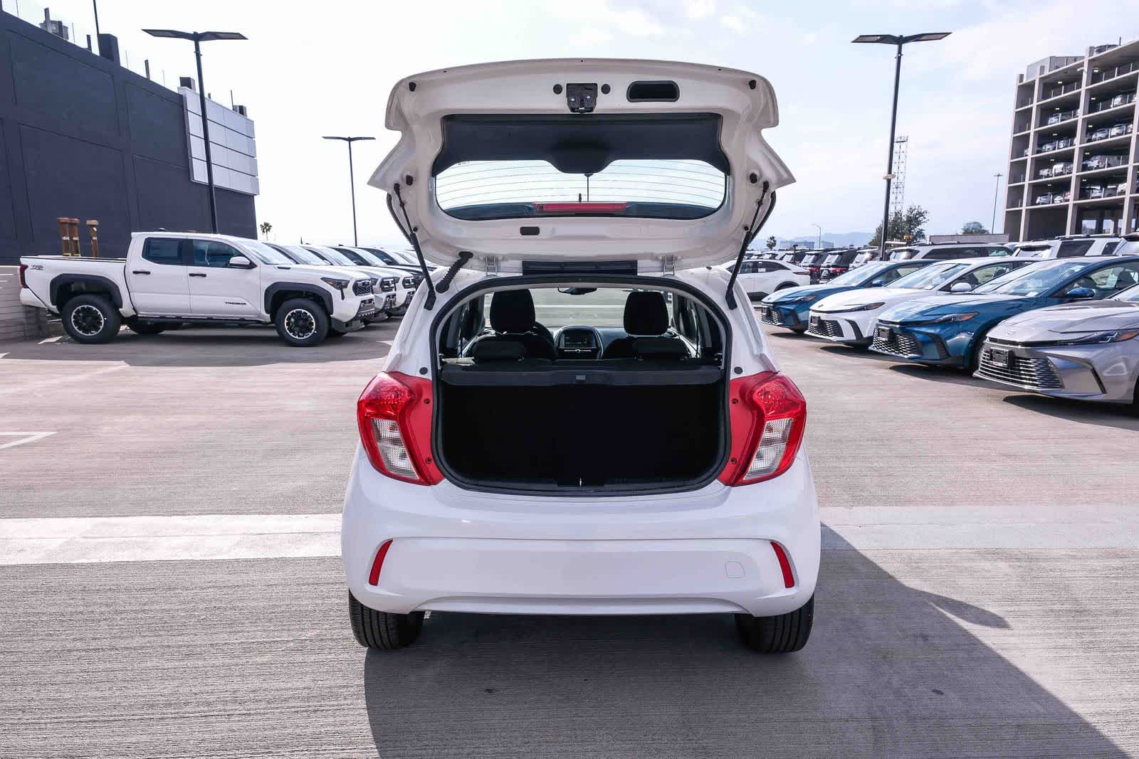 Thumbnail: 2017 Chevrolet Spark - 27