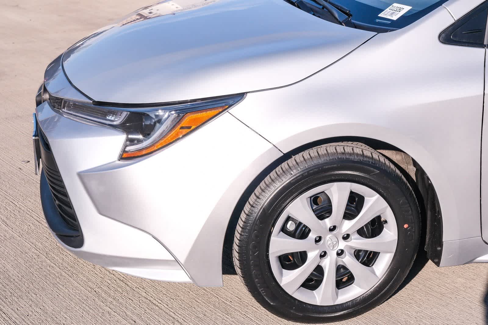 Thumbnail: 2024 Toyota Corolla - 12
