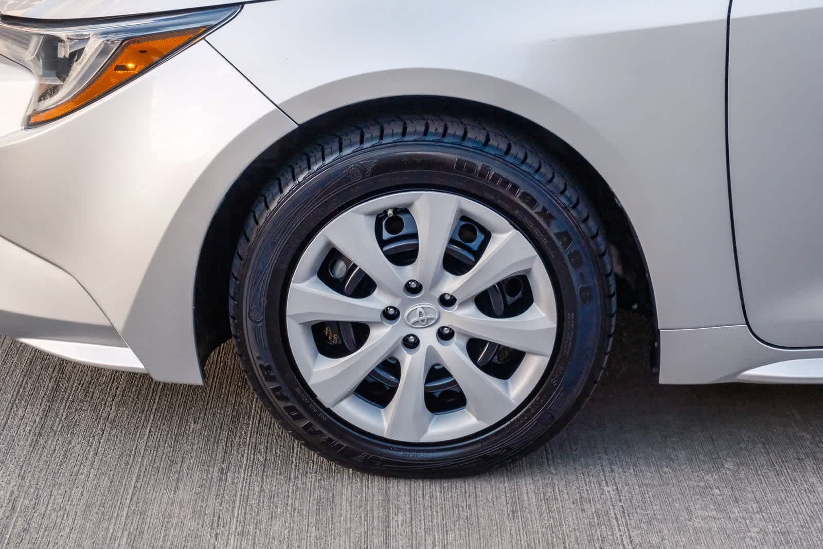 Thumbnail: 2022 Toyota Corolla - 10