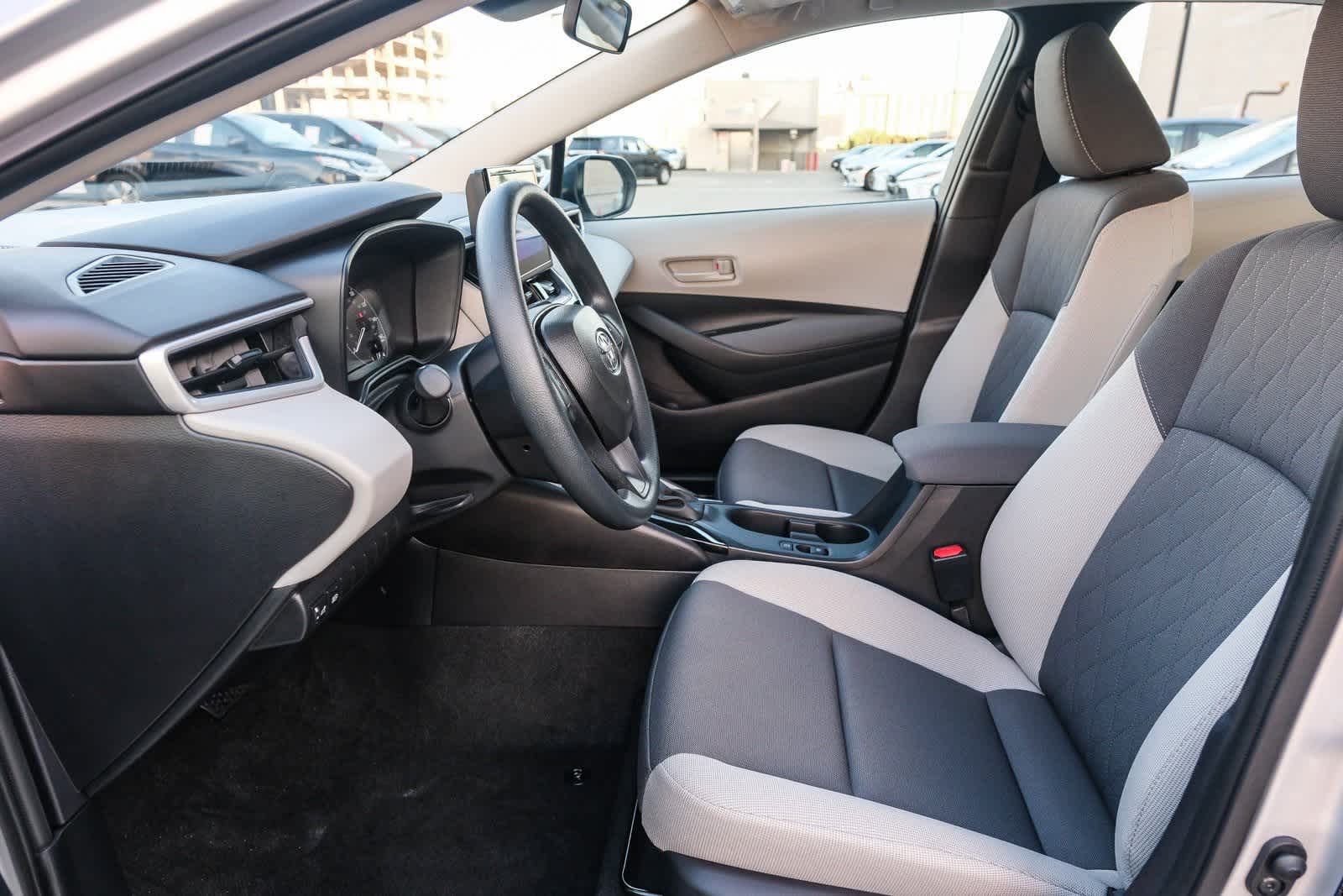 Thumbnail: 2025 Toyota Corolla - 20