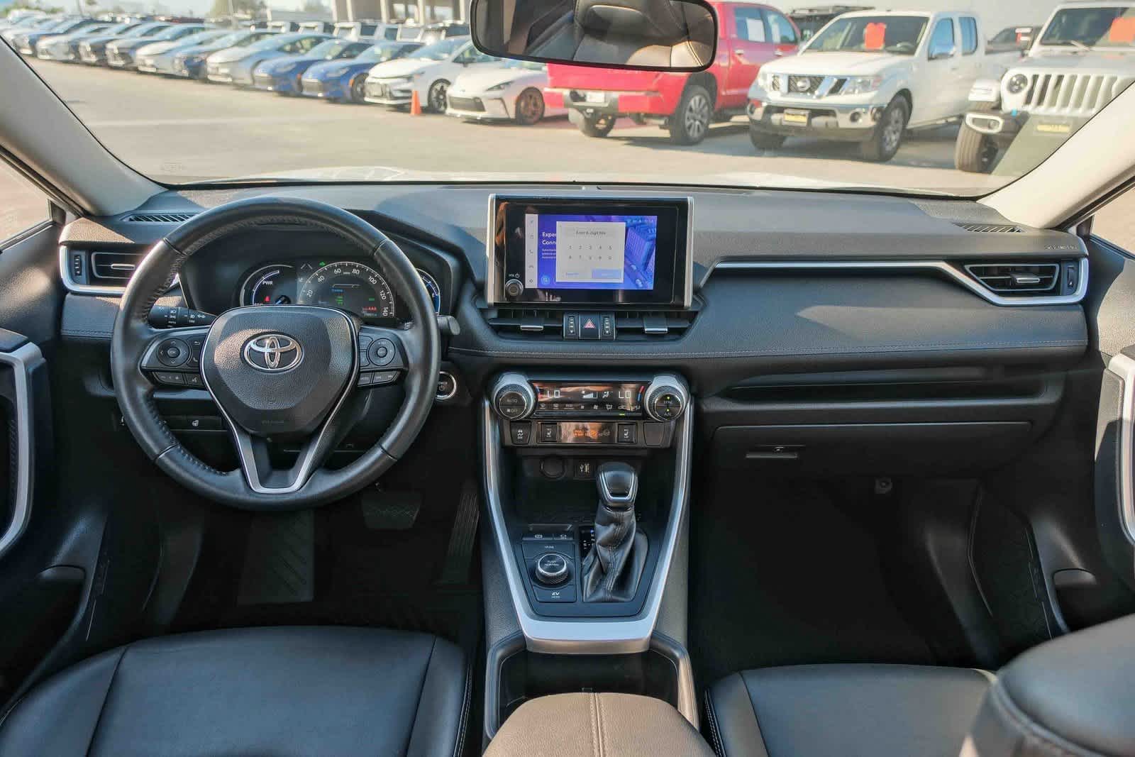 Thumbnail: 2023 Toyota RAV4 - 13