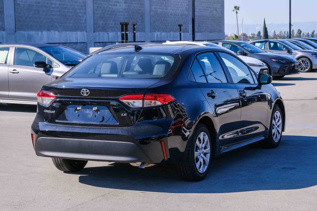 Certified 2025 Toyota Corolla LE Sedan