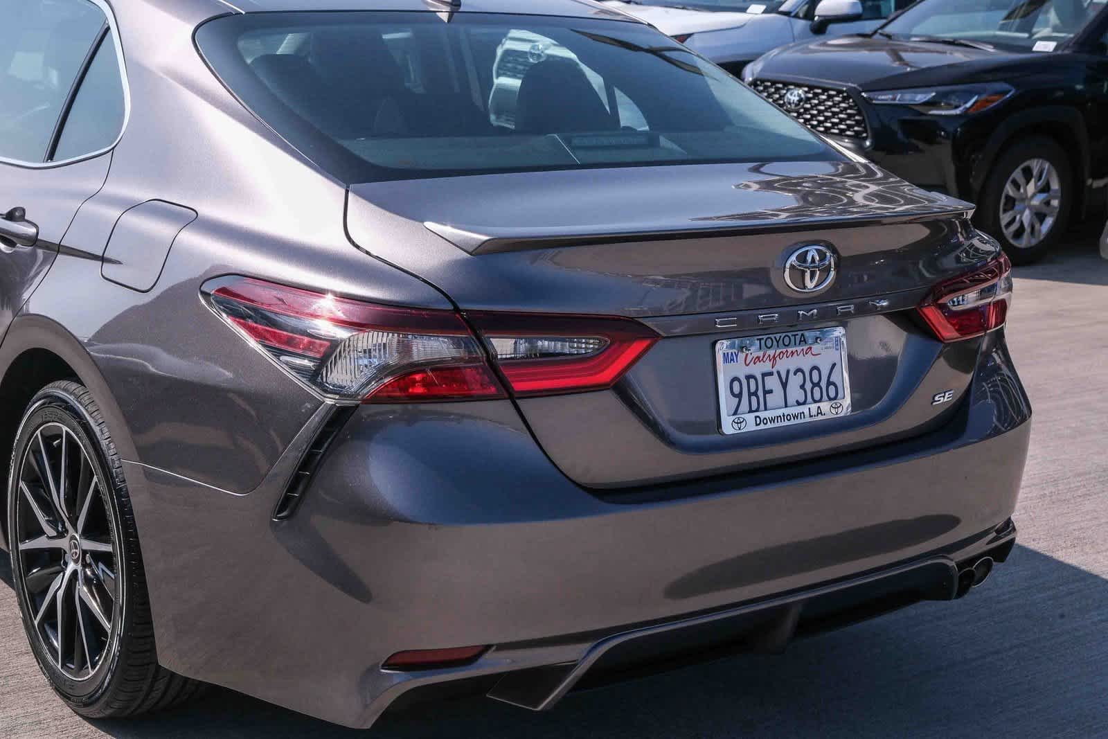 Thumbnail: 2022 Toyota Camry - 8