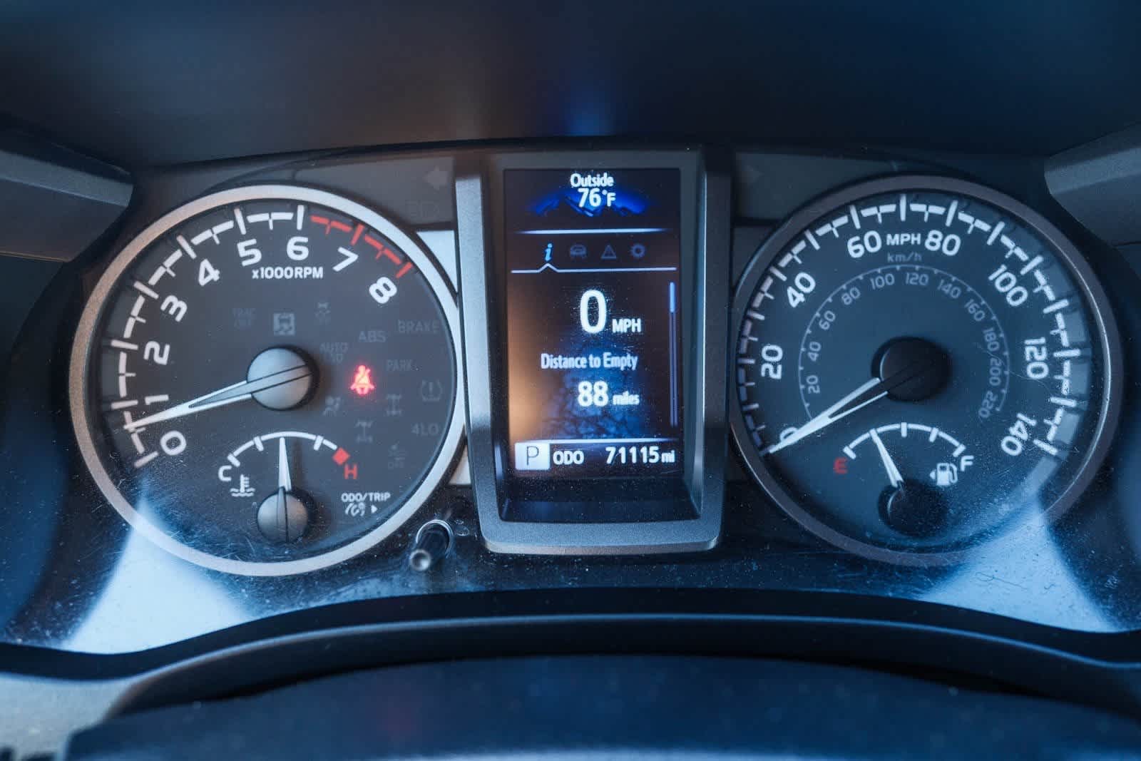 Thumbnail: 2022 Toyota Tacoma - 25