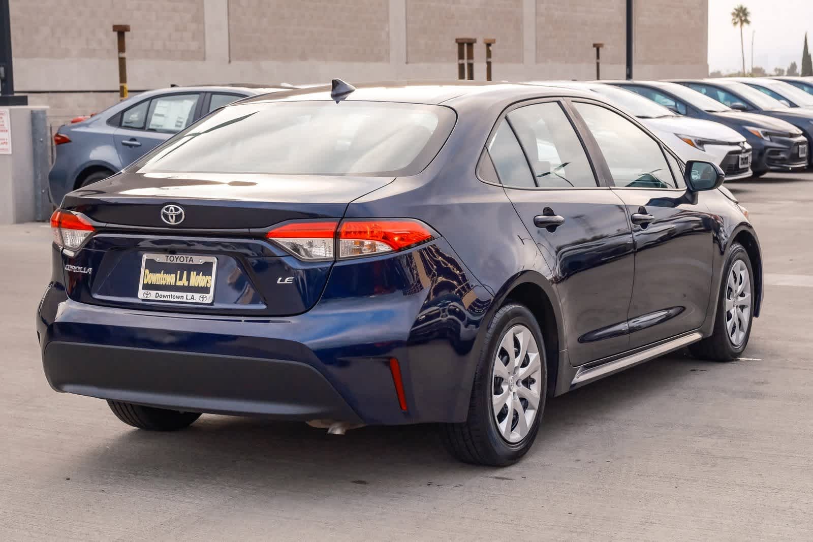 Thumbnail: 2023 Toyota Corolla - 4
