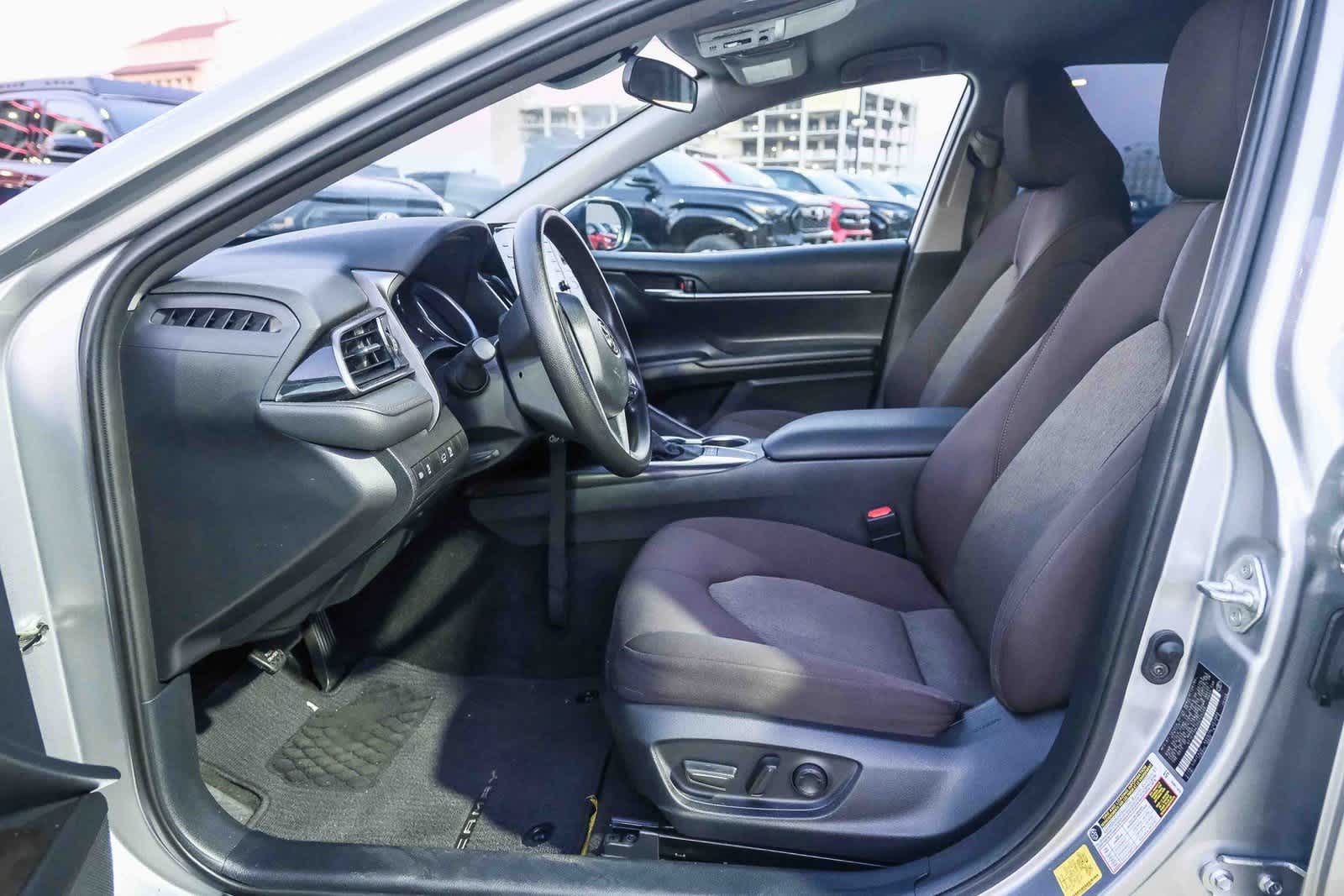 Thumbnail: 2023 Toyota Camry - 20