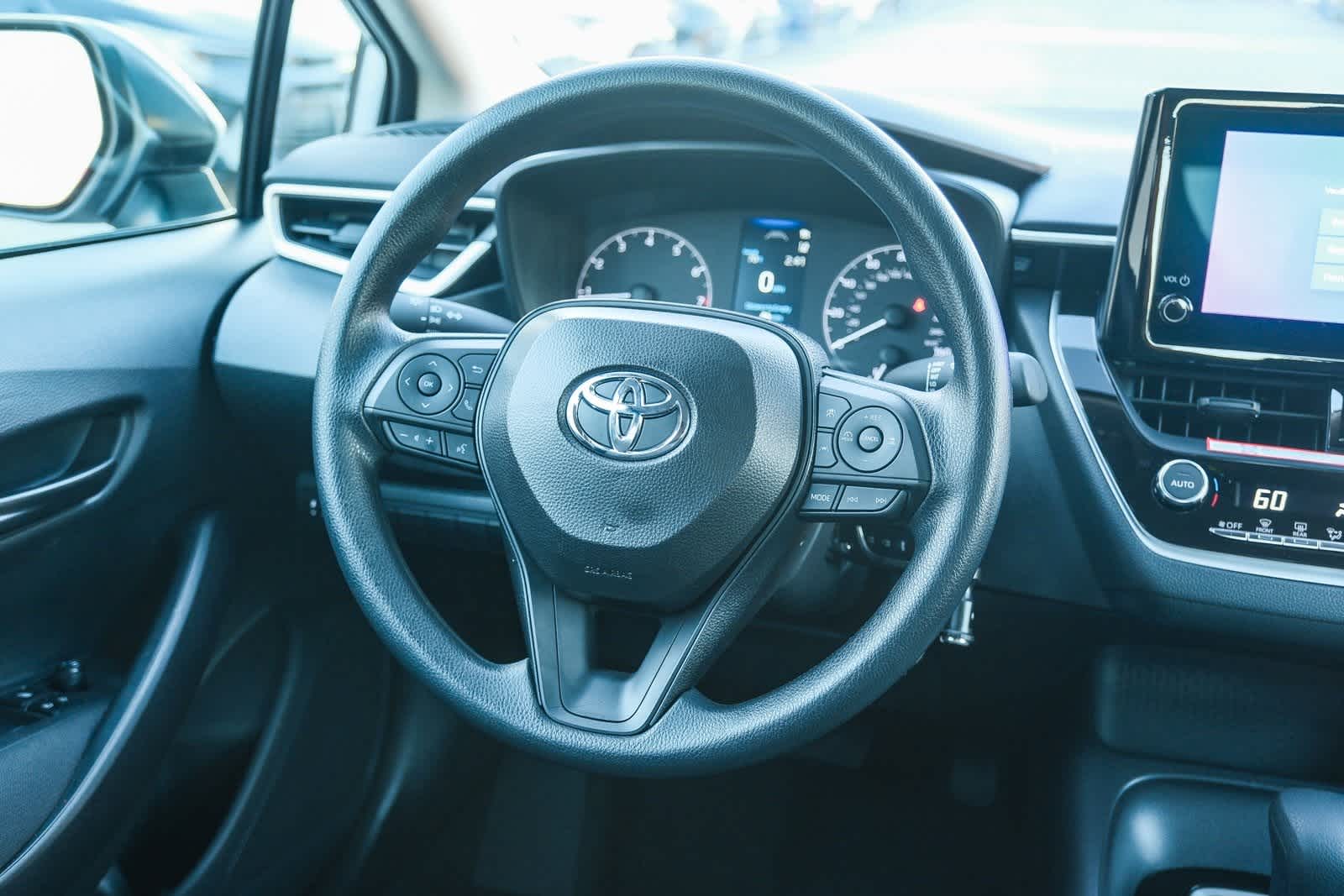 Thumbnail: 2025 Toyota Corolla - 16