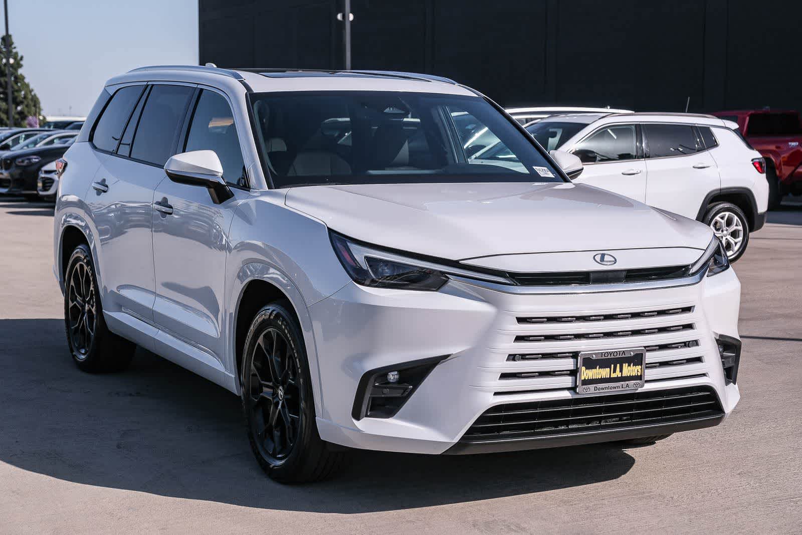 Thumbnail: 2024 Lexus TX - 3