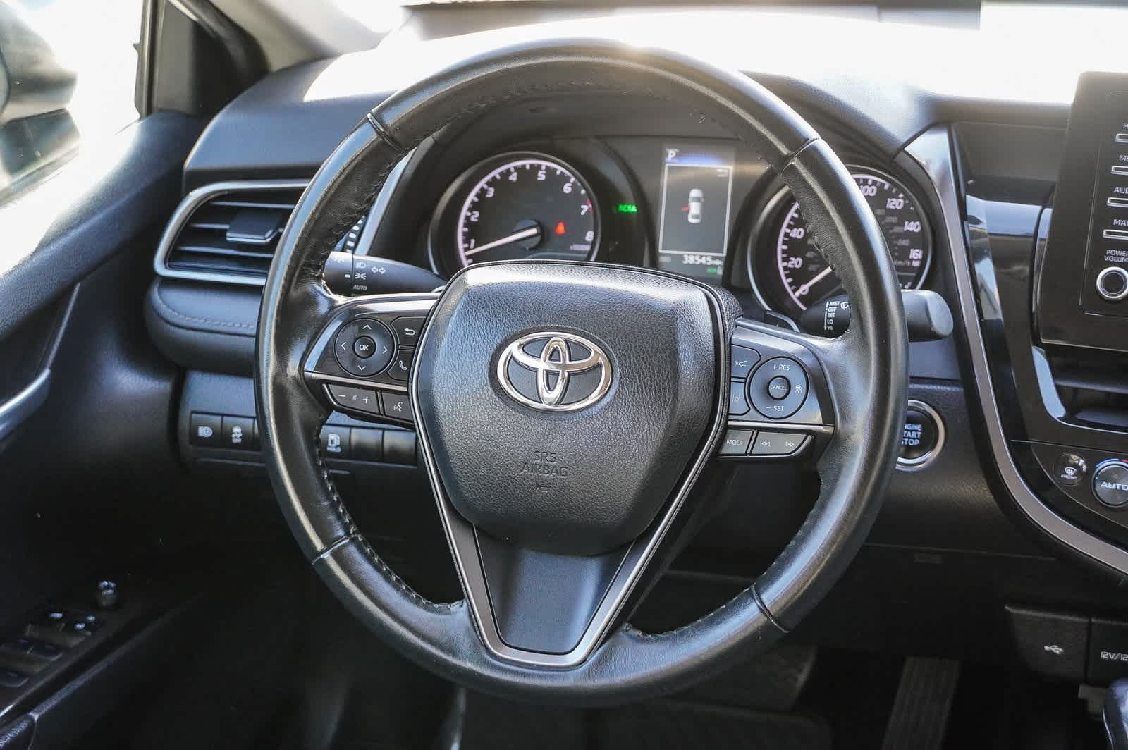 Thumbnail: 2023 Toyota Camry - 15