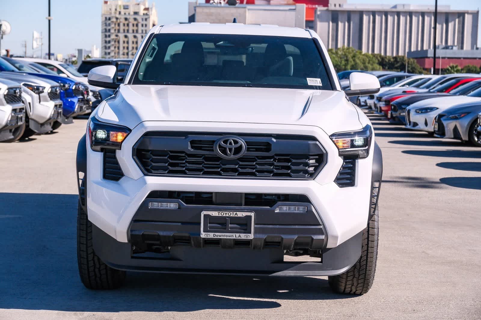 Thumbnail: 2025 Toyota Tacoma - 2