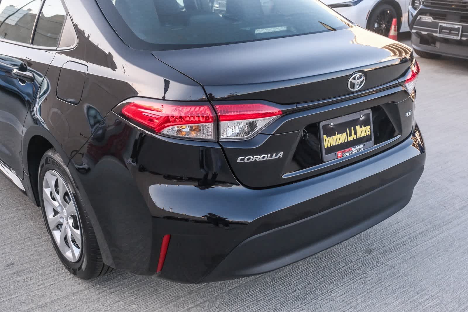 Thumbnail: 2025 Toyota Corolla - 9