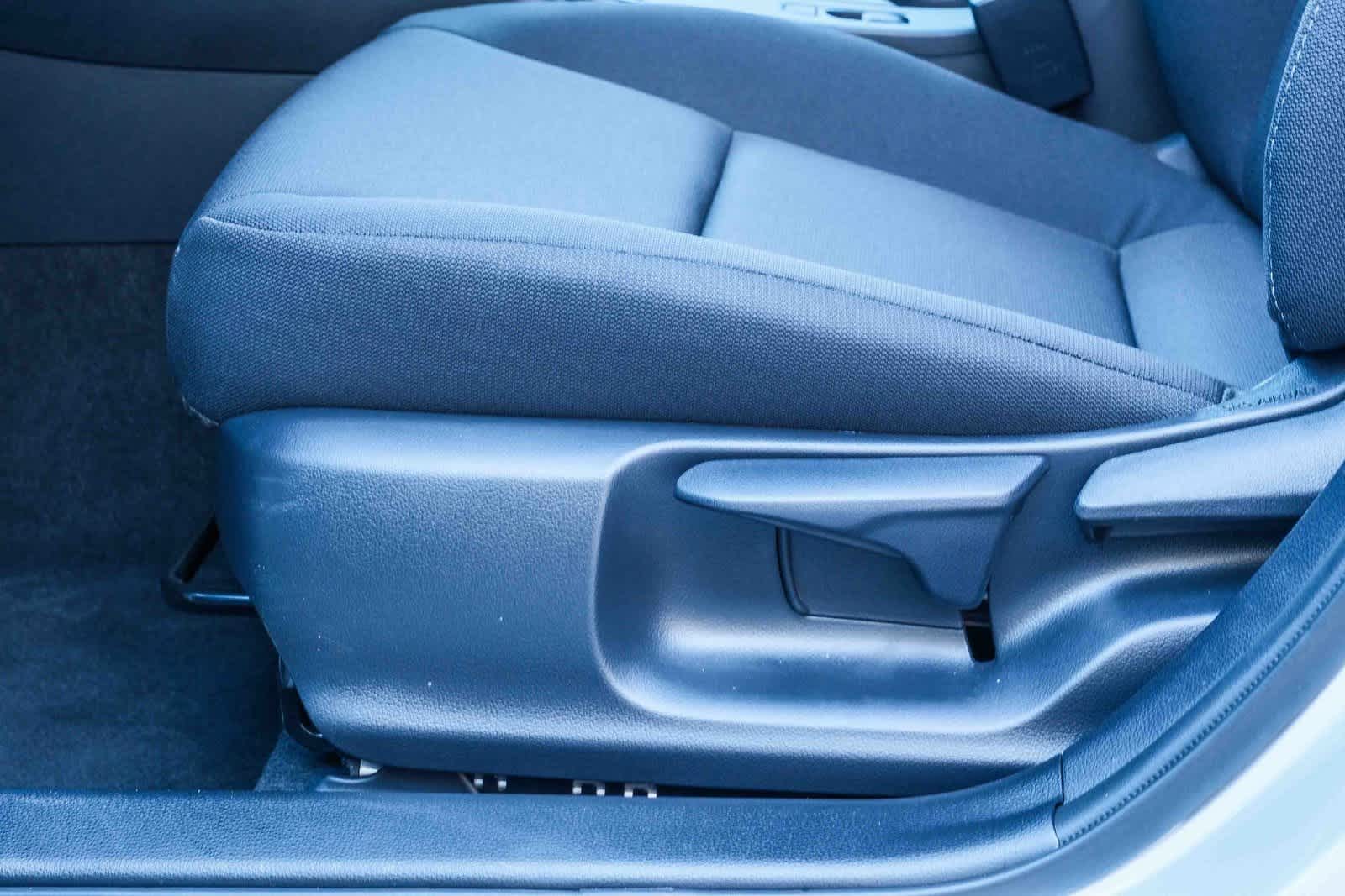 Thumbnail: 2025 Toyota Corolla - 24