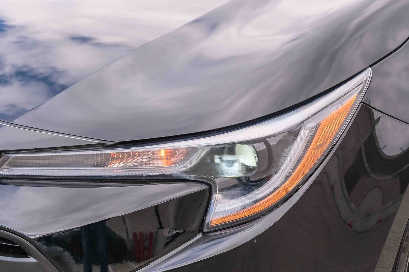 Thumbnail: 2023 Toyota Corolla - 11