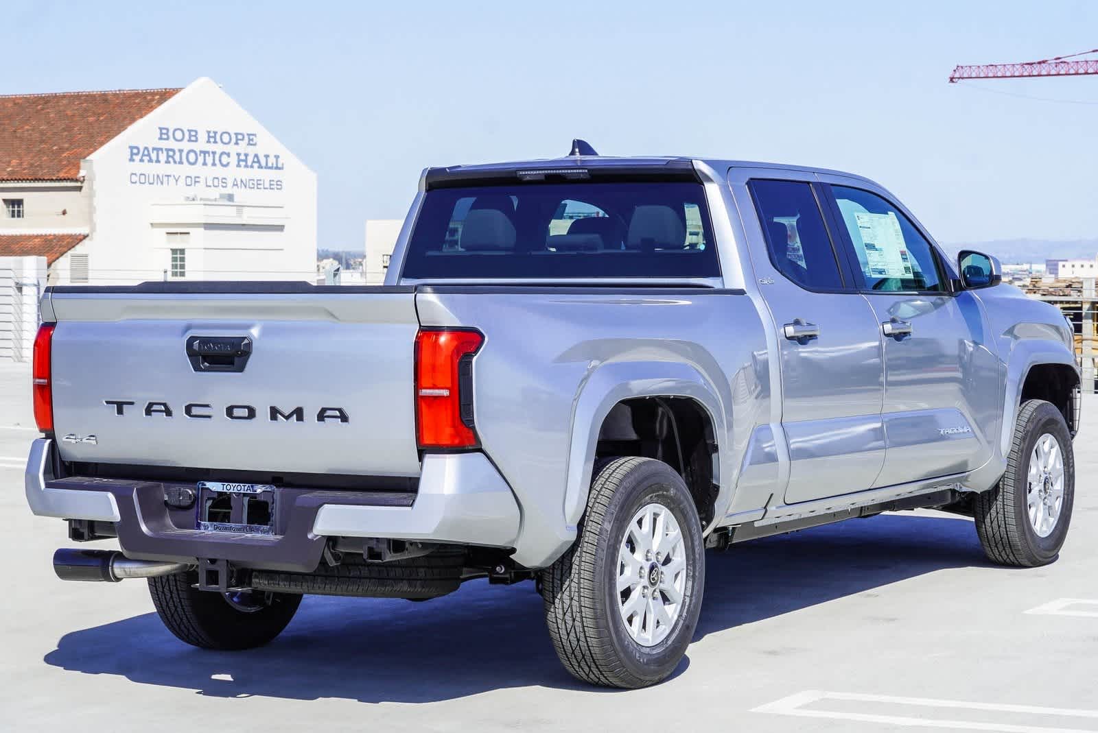 2025 Toyota Tacoma SR5 4