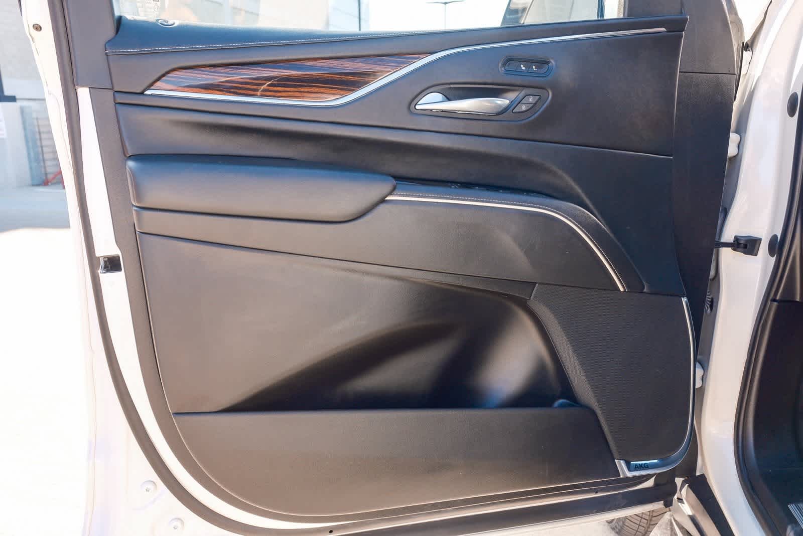 Thumbnail: 2023 Cadillac Escalade - 23