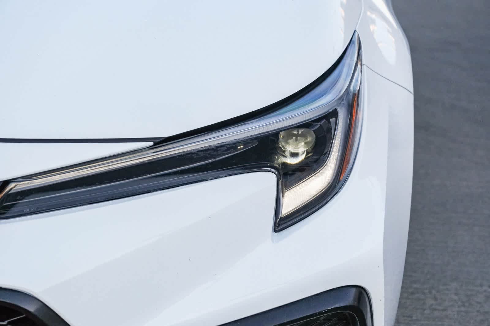 Thumbnail: 2023 Toyota Corolla - 11
