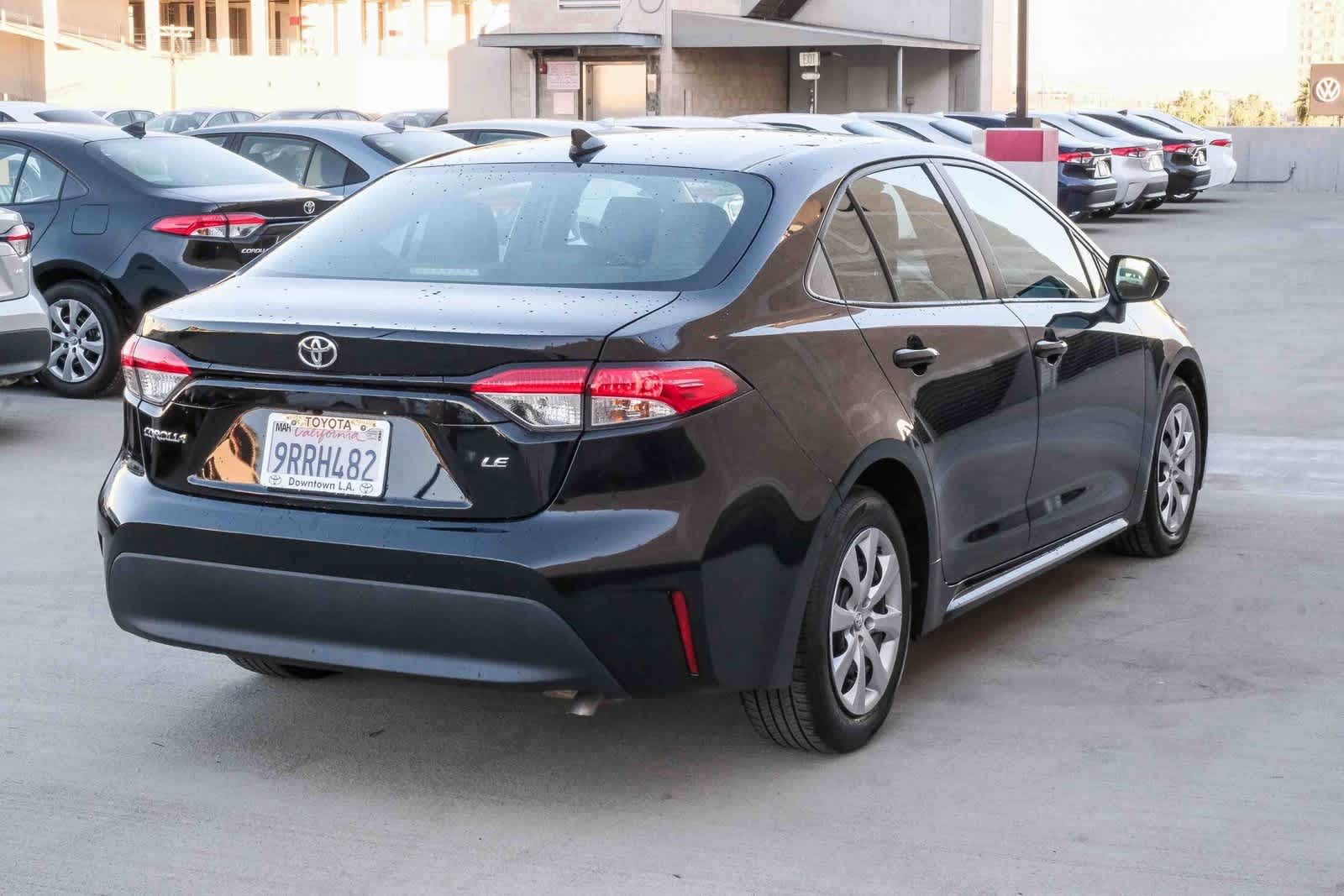 Thumbnail: 2023 Toyota Corolla - 4