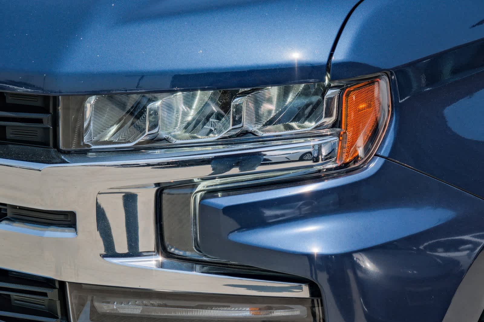 Thumbnail: 2021 Chevrolet Silverado 1500 - 10