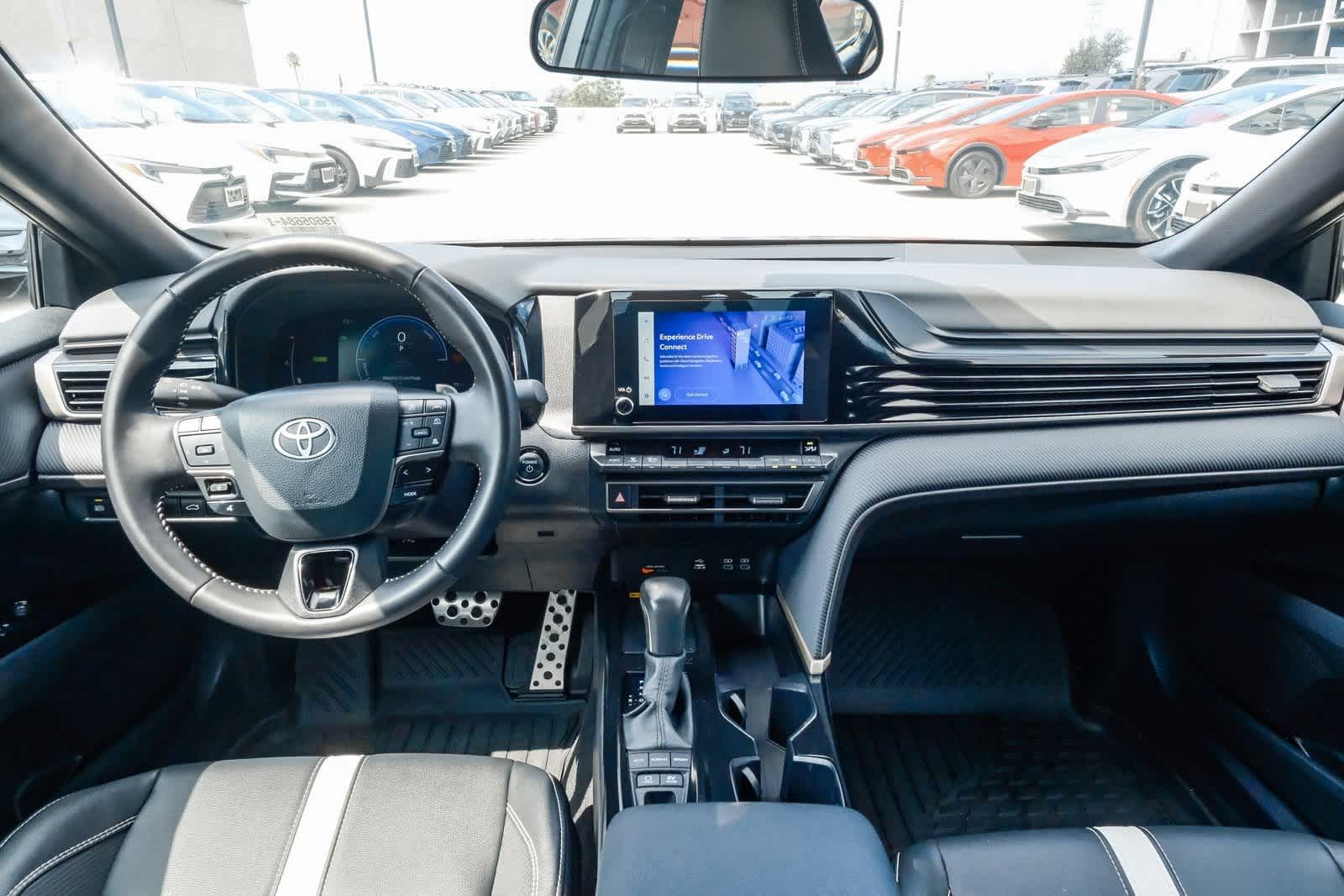 Thumbnail: 2025 Toyota Camry - 13