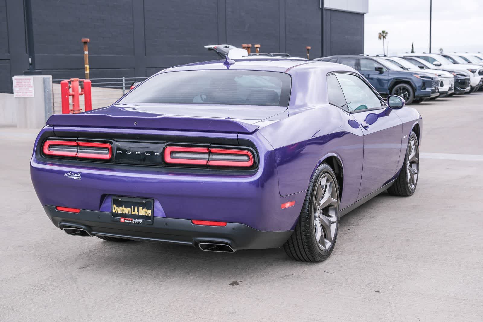 Thumbnail: 2016 Dodge Challenger - 4