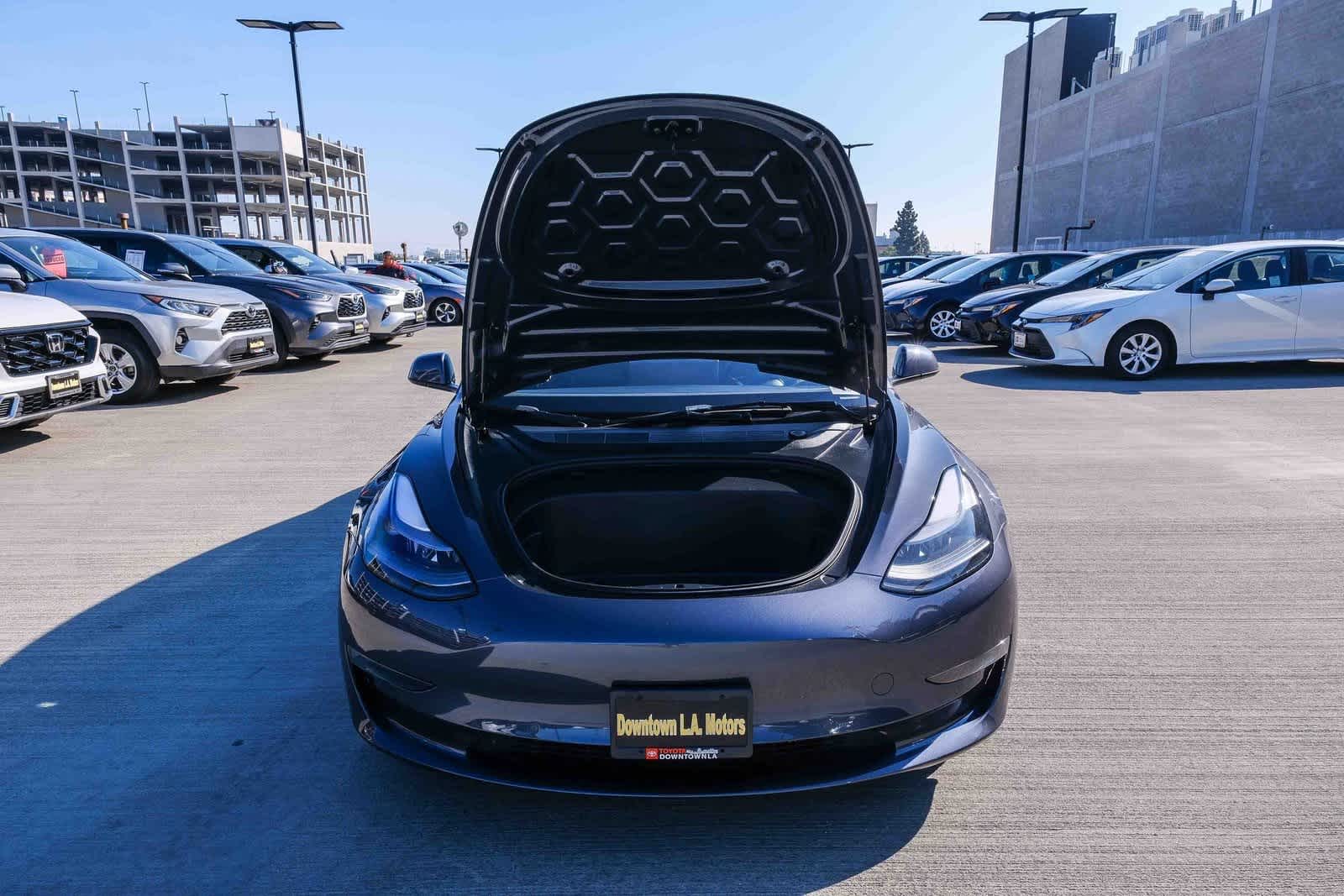 Thumbnail: 2022 Tesla Model 3 - 25