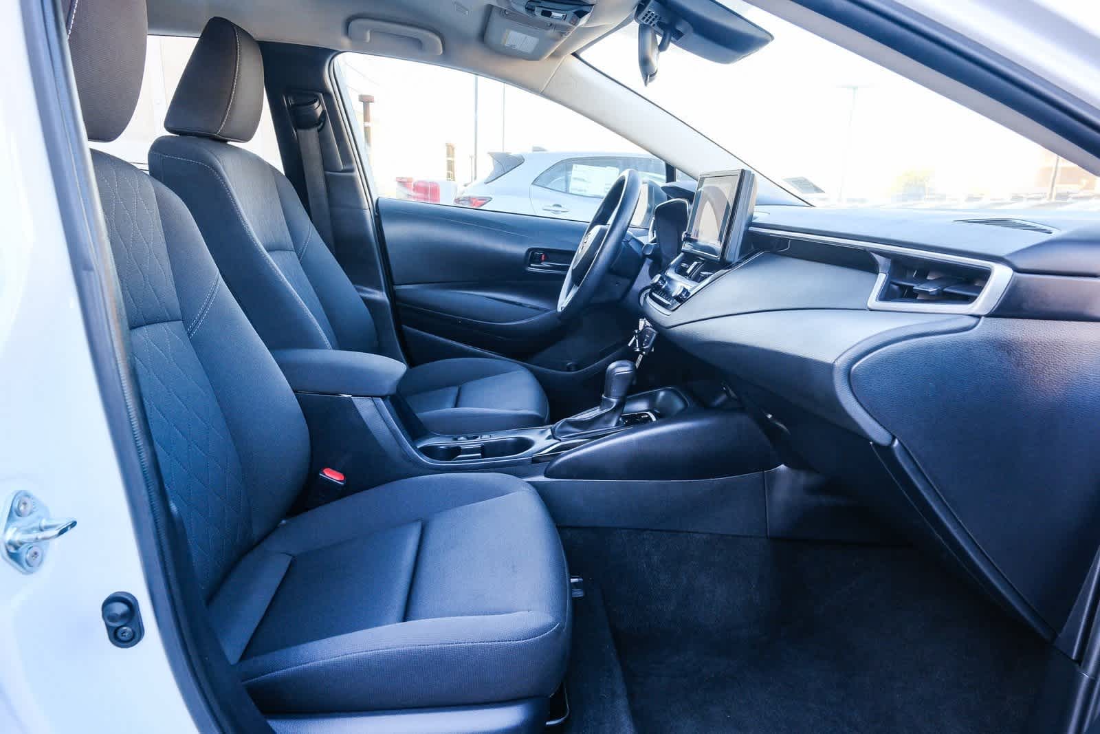 Thumbnail: 2023 Toyota Corolla - 18