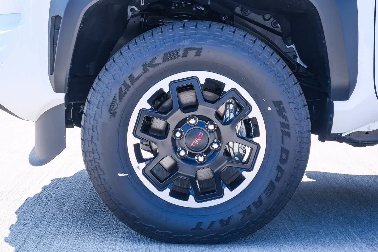 Thumbnail: 2025 Toyota Tacoma - 10