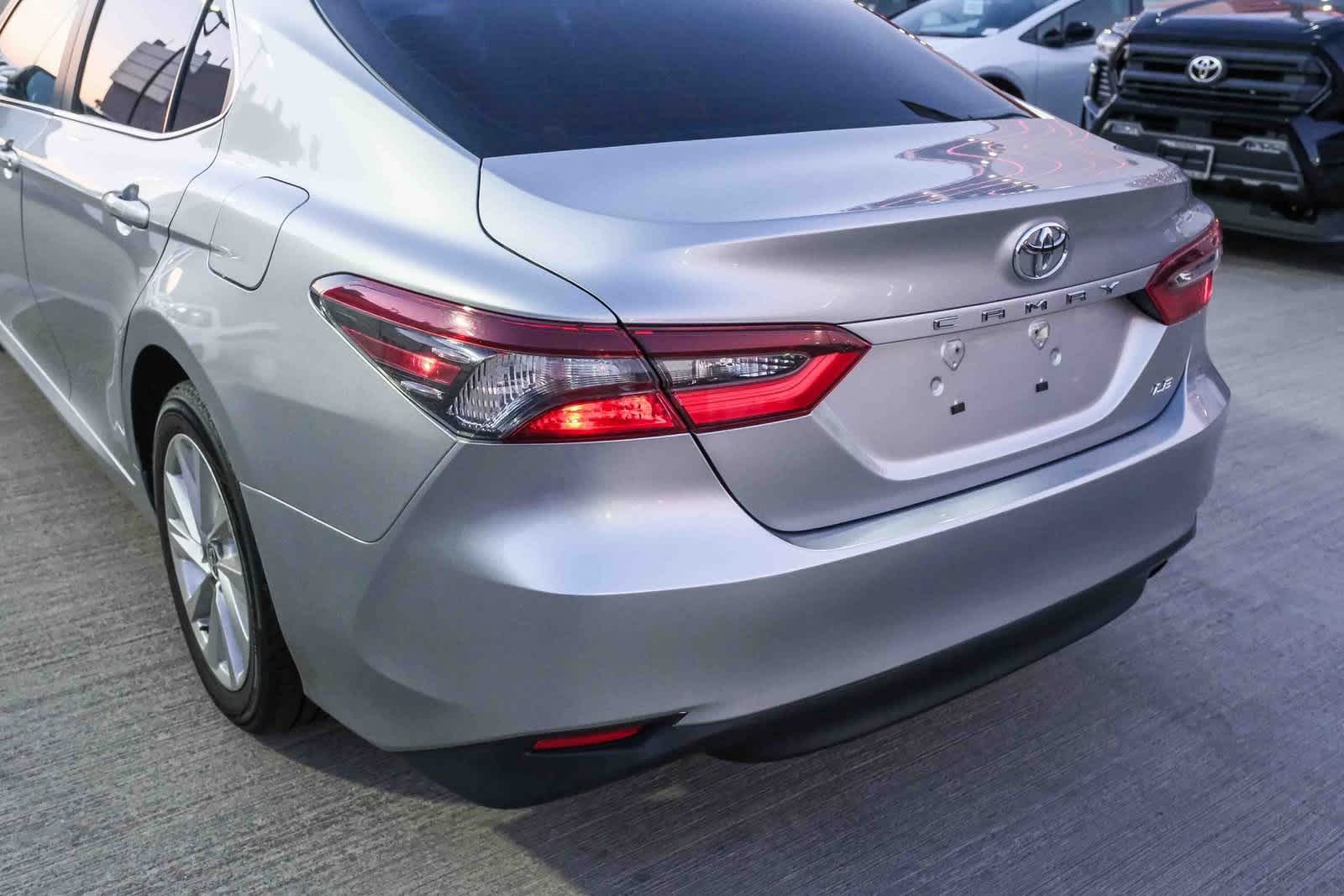 Thumbnail: 2023 Toyota Camry - 8