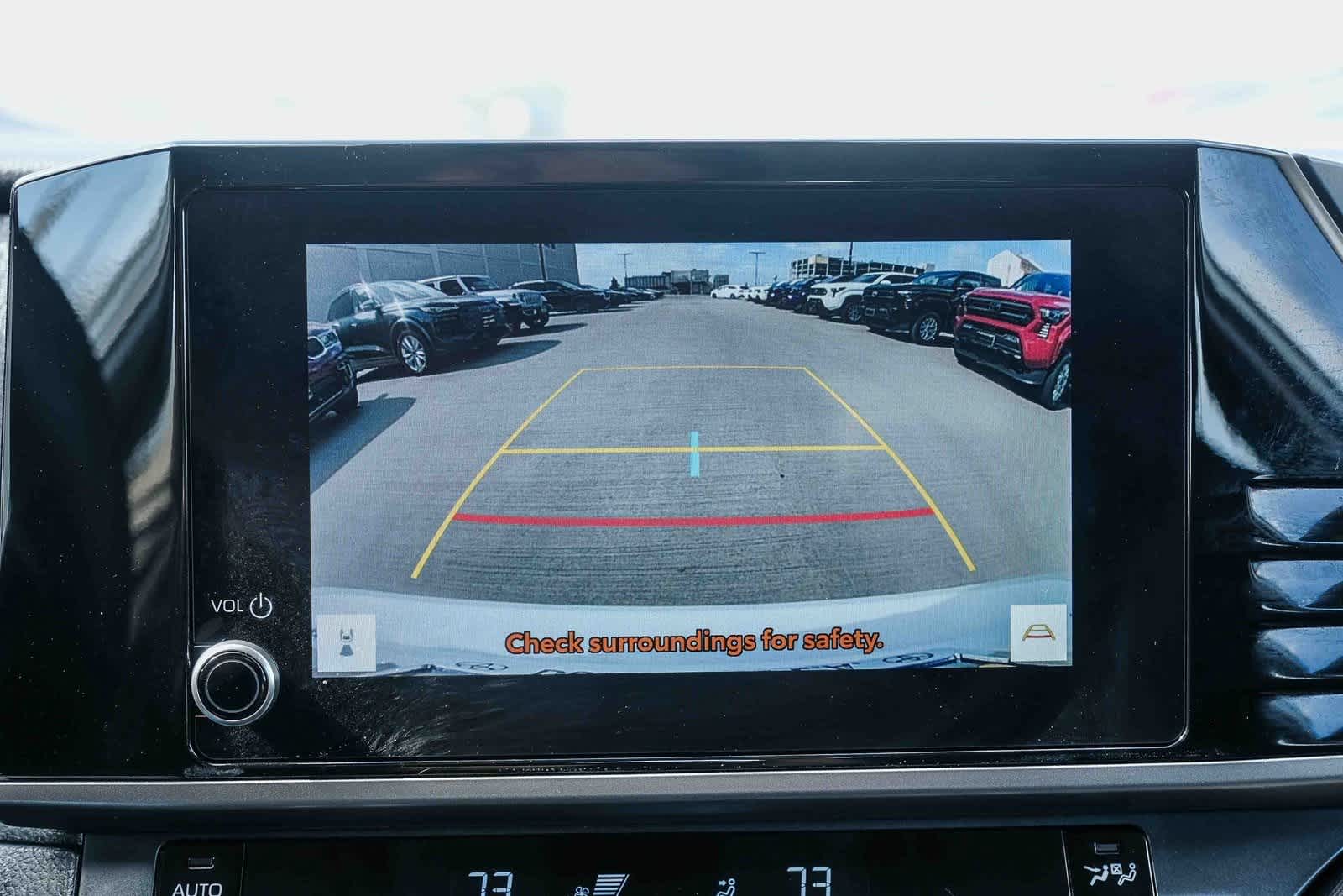 Thumbnail: 2025 Toyota Camry - 25