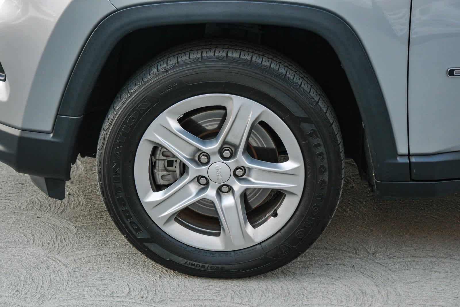 Thumbnail: 2023 Jeep Compass - 10