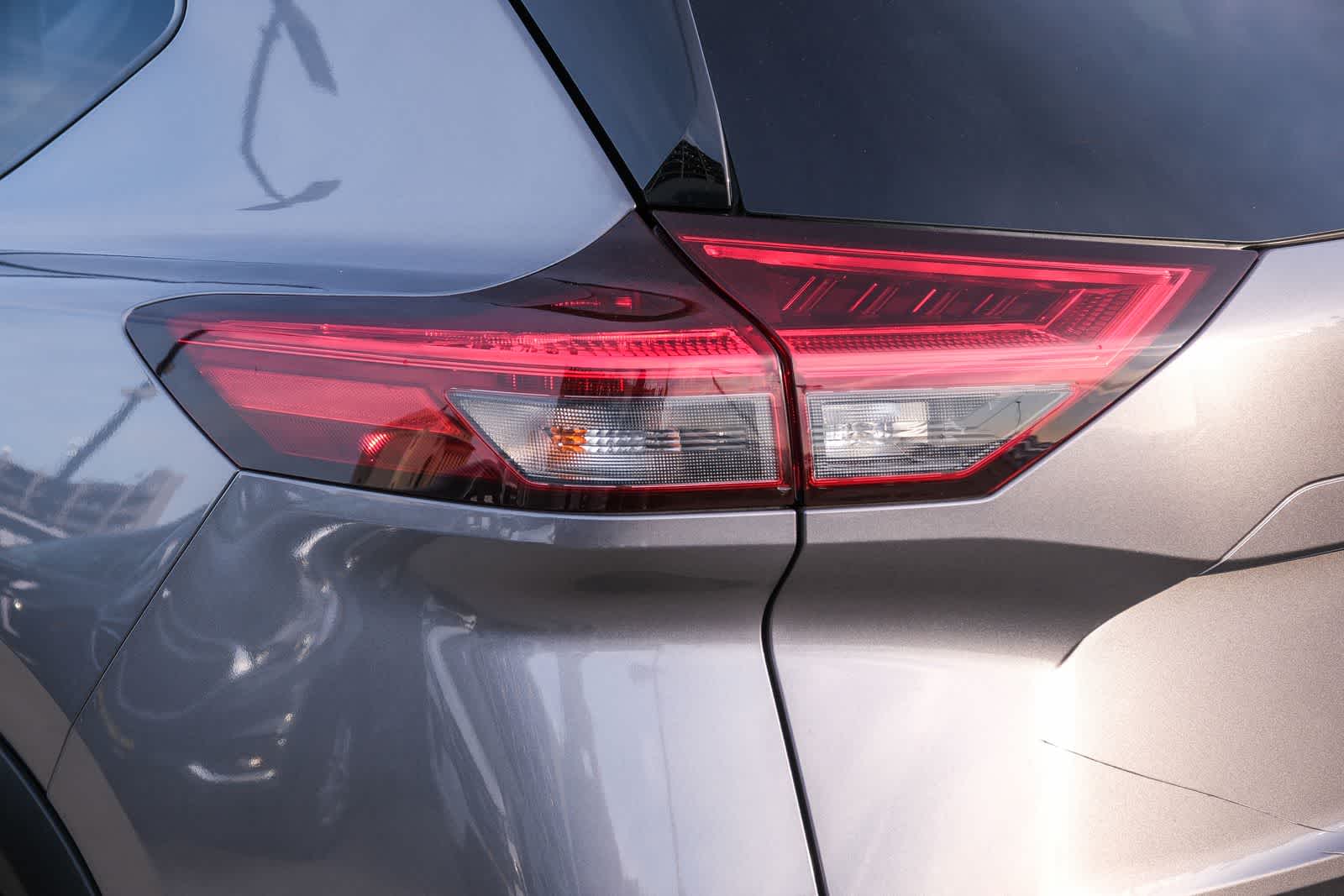 Thumbnail: 2021 Nissan Rogue - 7