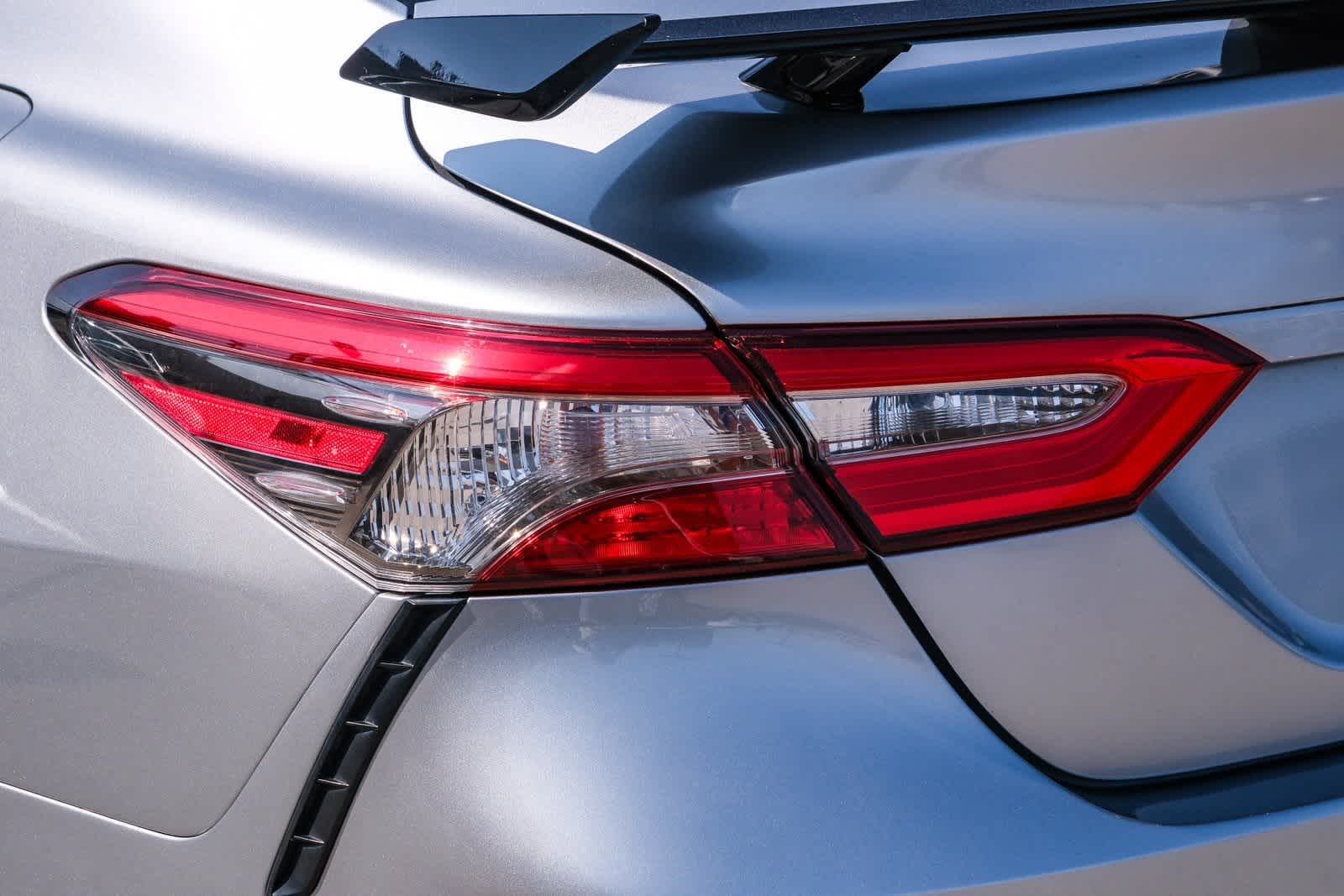 Thumbnail: 2018 Toyota Camry - 7