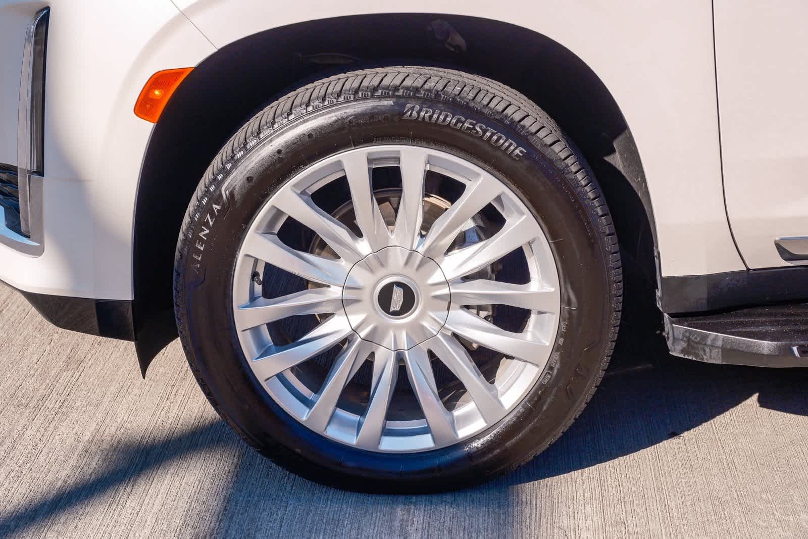 Thumbnail: 2023 Cadillac Escalade - 10